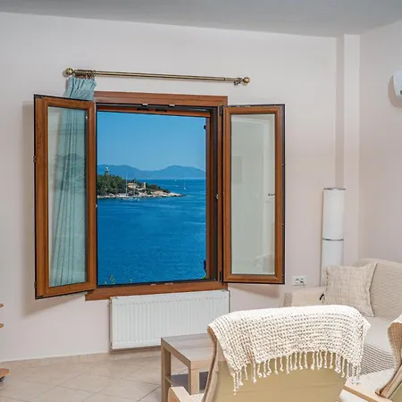 Tassos House Kefalonia 度假居