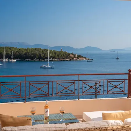 度假居 Tassos House Kefalonia 费斯卡尔德宏